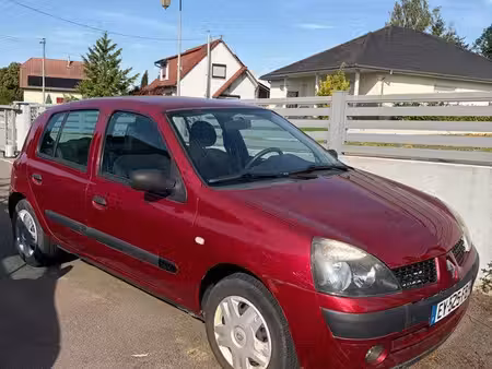 Renault Clio 1.2 75
