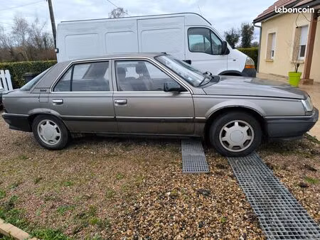 Renault R25 