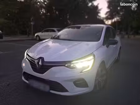 Renault Clio E-Tech 1.6 145 Evolution