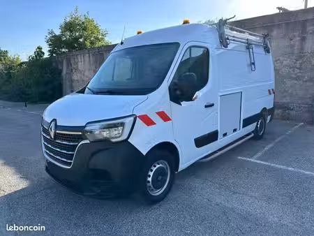 Renault Master 2.3 dCi 180