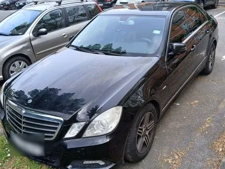 Mercedes-Benz Classe E E 220 2.1 CDI 170