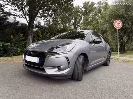 DS 3 1.2 PureTech 110 Performance Line