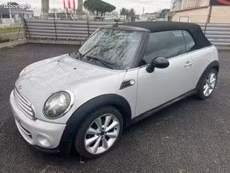 Mini Cabrio Cooper D 1.6 112 Red Hot Chili