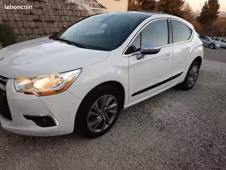 DS 4 1.6 HDi 115