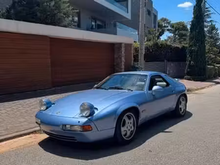 Porsche 928 GTS V8 5.4 350