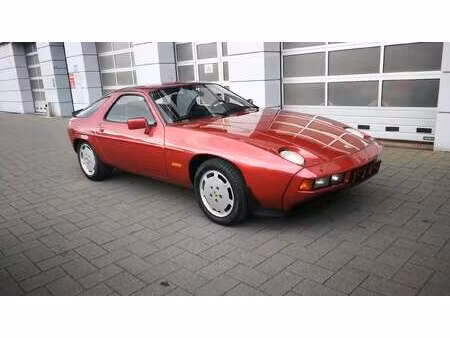 Porsche 928 S V8 4.7