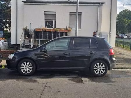 Volkswagen Golf 1.6