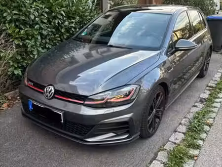 Volkswagen Golf GTI 2.0 TFSI 230 Performance