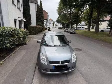 Suzuki Swift 1.6 92