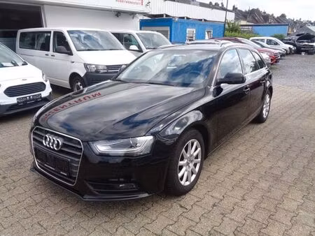 Audi A4 2.0 TDI 136 Attraction
