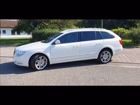 Škoda Superb 2.0 TDI 140 Elegance