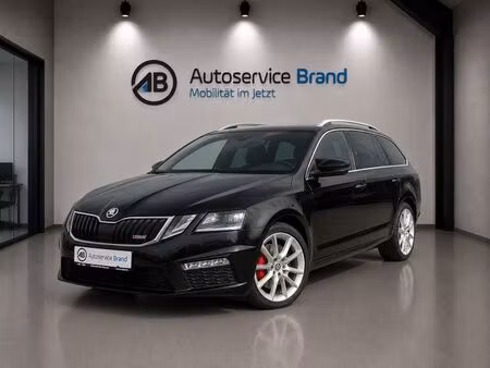 Škoda Octavia RS 2.0 TSI 230