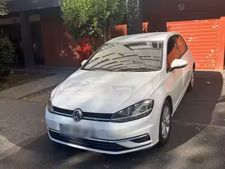 Volkswagen Golf 1.6 TDI 115
