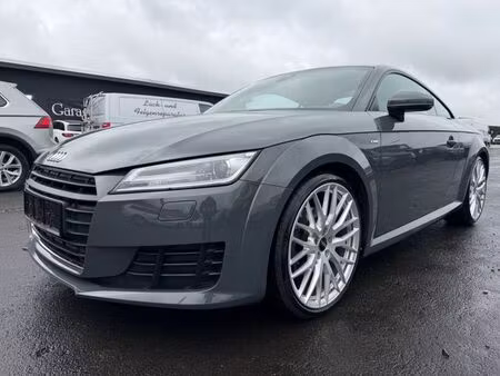 Audi TT 2.0 TFSI 230 S line