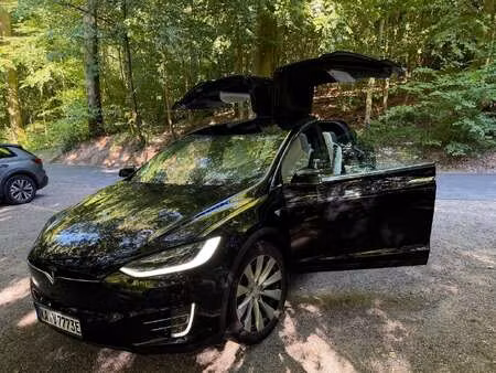 Tesla Model X Standard 422 4x4