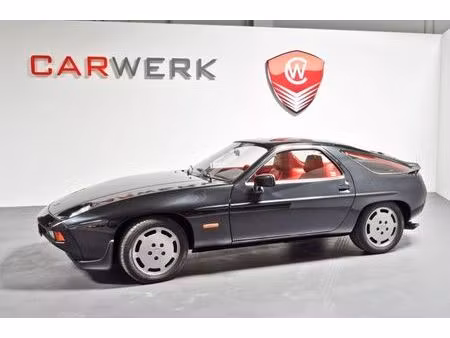 Porsche 928 S V8 4.7