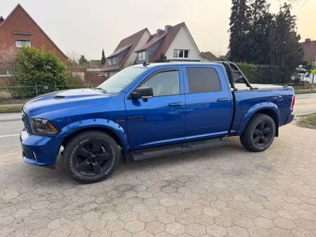 Dodge RAM 1500 V8 5.7