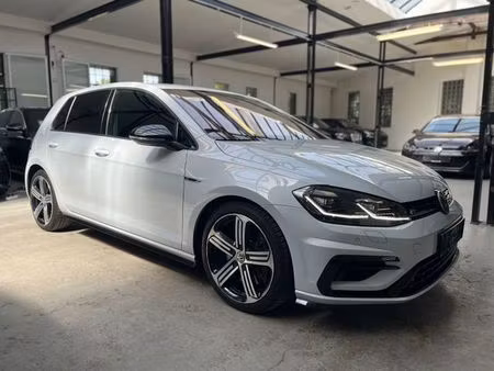Volkswagen Golf R 2.0 TSI 310 4Motion