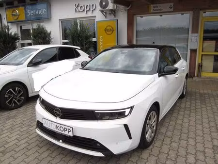 Opel Astra 1.2 131 Elegance