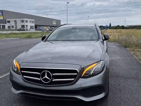 Mercedes-Benz Classe E E 220 4Matic