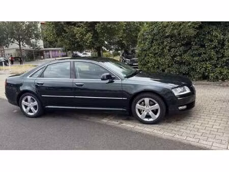 Audi A8 V6 3.0 TDI 233 quattro