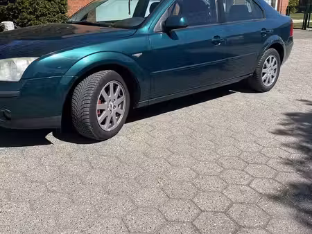 Ford Mondeo 2.0 145