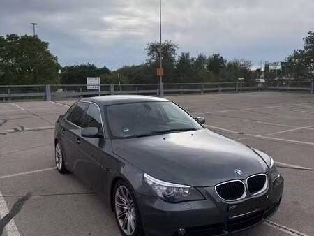 BMW Série 5 520i 2.2 170