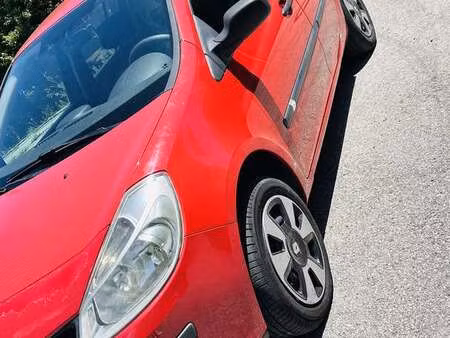Renault Clio 1.2 75 Authentique