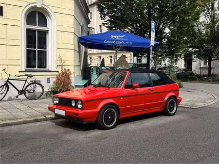 Volkswagen Golf 1.8 72