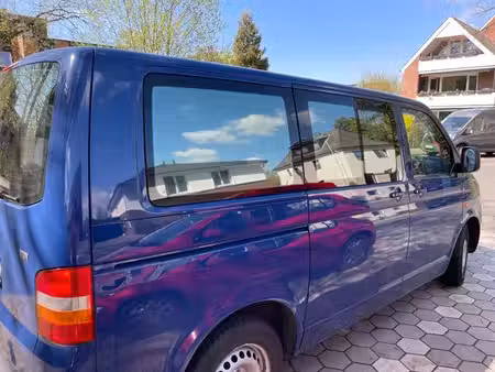 Volkswagen Transporter T5 1.9 TDI 102