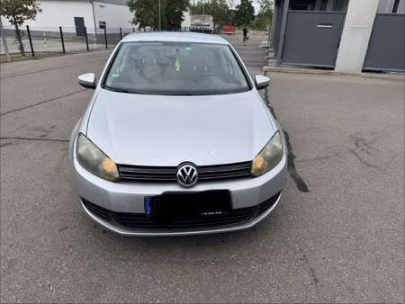 Volkswagen Golf 2.0 TDI 140 Confortline