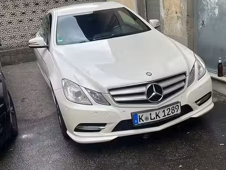 Mercedes-Benz Classe E E 200 2.0 184 Elegance