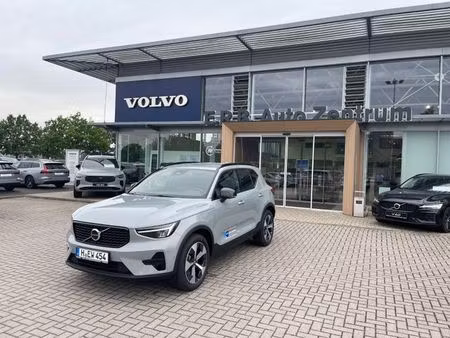Volvo XC40 B4 2.0 197 Plus