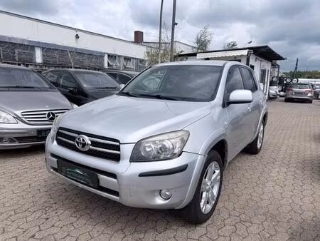 Toyota RAV4 2.2 D-4D 177 Executive 4x4
