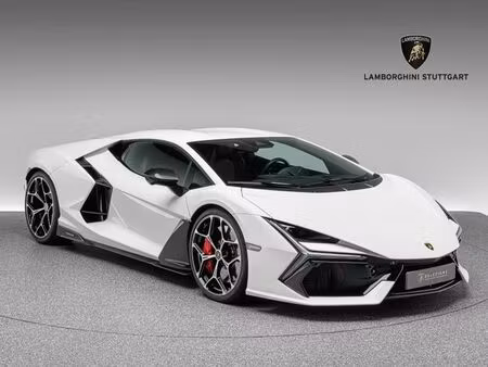 Lamborghini Revuelto 