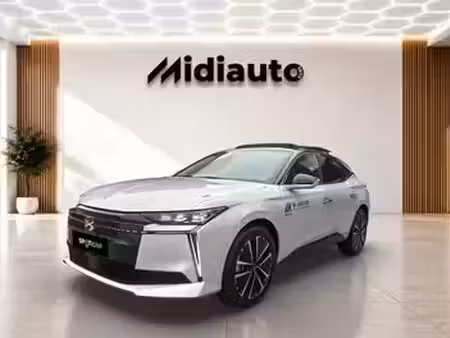 DS 4 213 Pallas