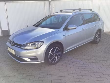 Volkswagen Golf 1.0 TSI 110