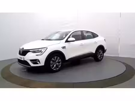 Renault Arkana E-Tech 1.6 145 Evolution