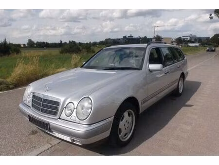 Mercedes-Benz Classe E E 280 V6 2.8 204 Elegance 4Matic