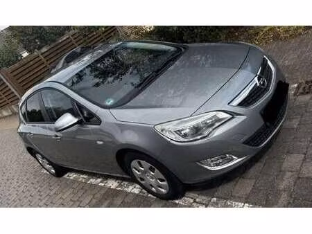 Opel Astra 1.6 Design Edition