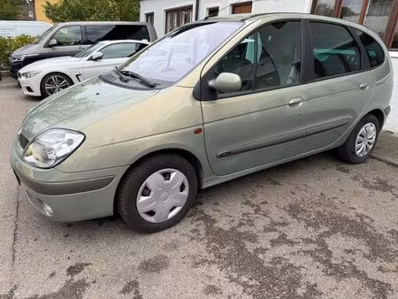Renault Scénic 1.8 118 Emotion