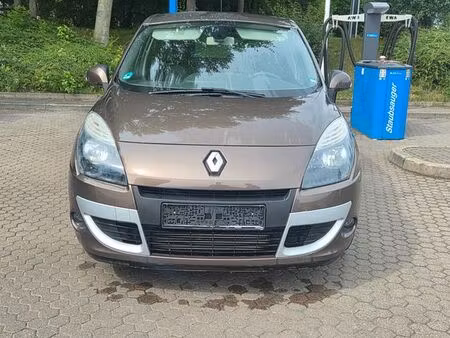 Renault Scénic 1.9 dCi 131 Dynamique