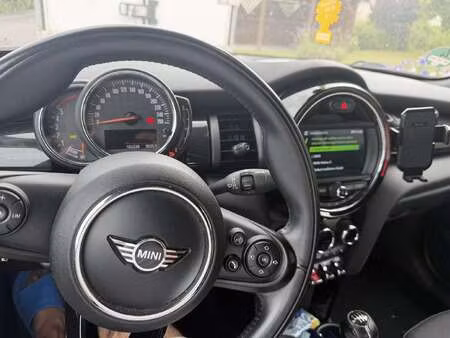 Mini Cabrio Cooper D 1.5 116