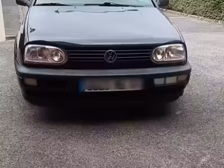 Volkswagen Golf 75