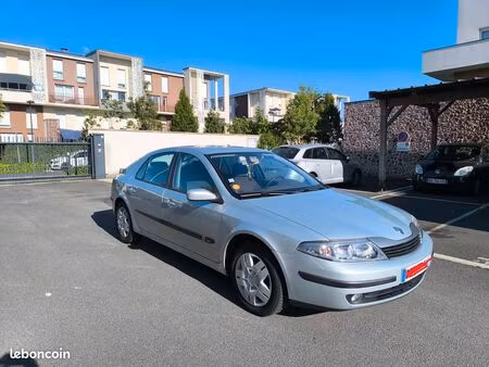 Renault Laguna 1.6 110