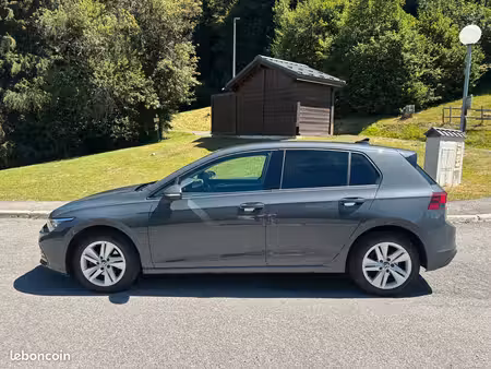 Volkswagen Golf 1.5 TSI 130
