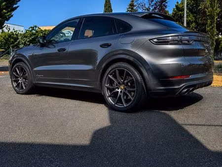 Porsche Cayenne V6 3.0 462 4x4