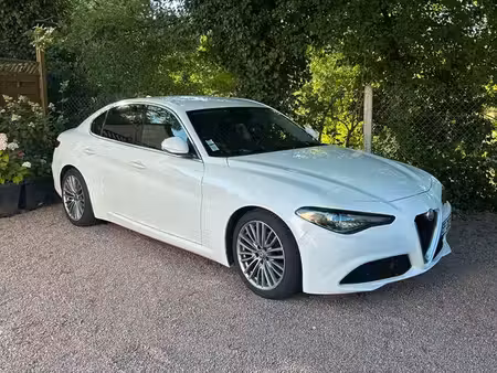 Alfa Romeo Giulia 2.2