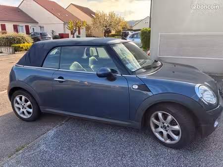Mini Cabrio Cooper 1.6 122