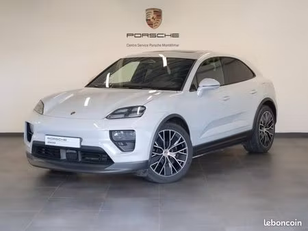 Porsche Macan 360